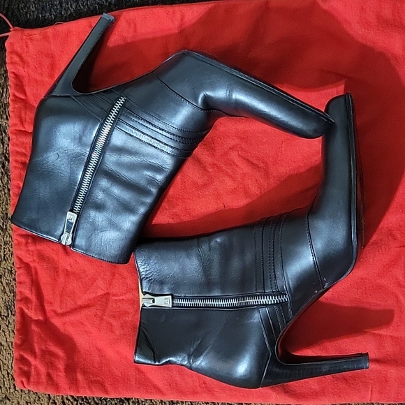 Vintage Authentic Bally Leather Bootie - Picture 9 of 10